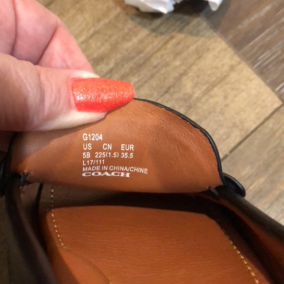 Coach Women's Arlene Black Leather Driving Loafers 5 B - Picture 5 of 8